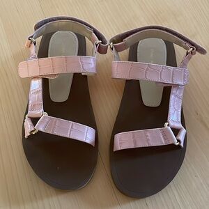 Stuart Weitzman Vail Sandal